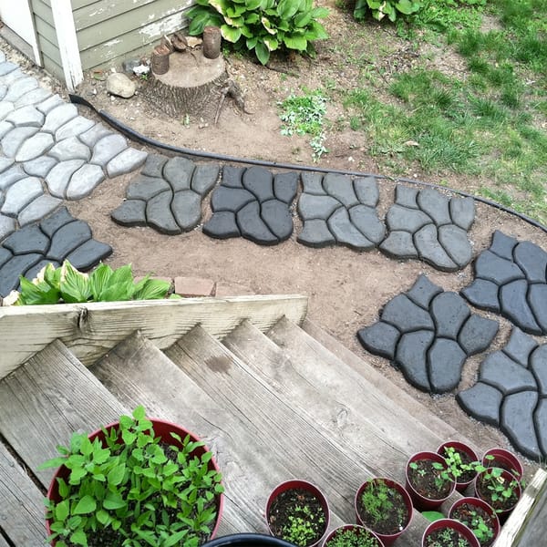 DIY Creative Garden Simple Path Maker Mold